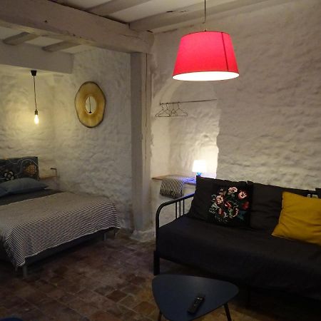 Appartement Spacieux Avec Une Vue Sur Tours Exterior photo